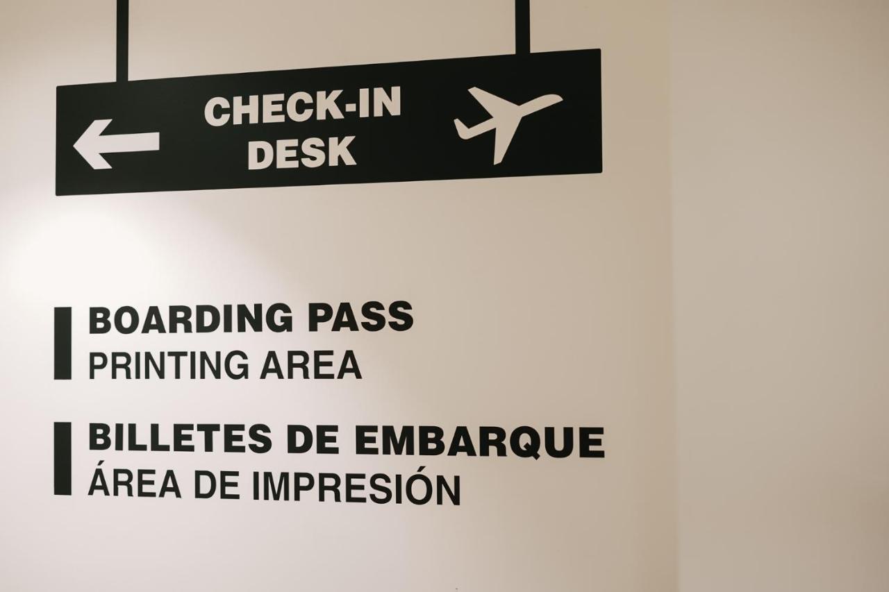 Debambu Atarazanas Aparthotel Málaga Eksteriør bilde