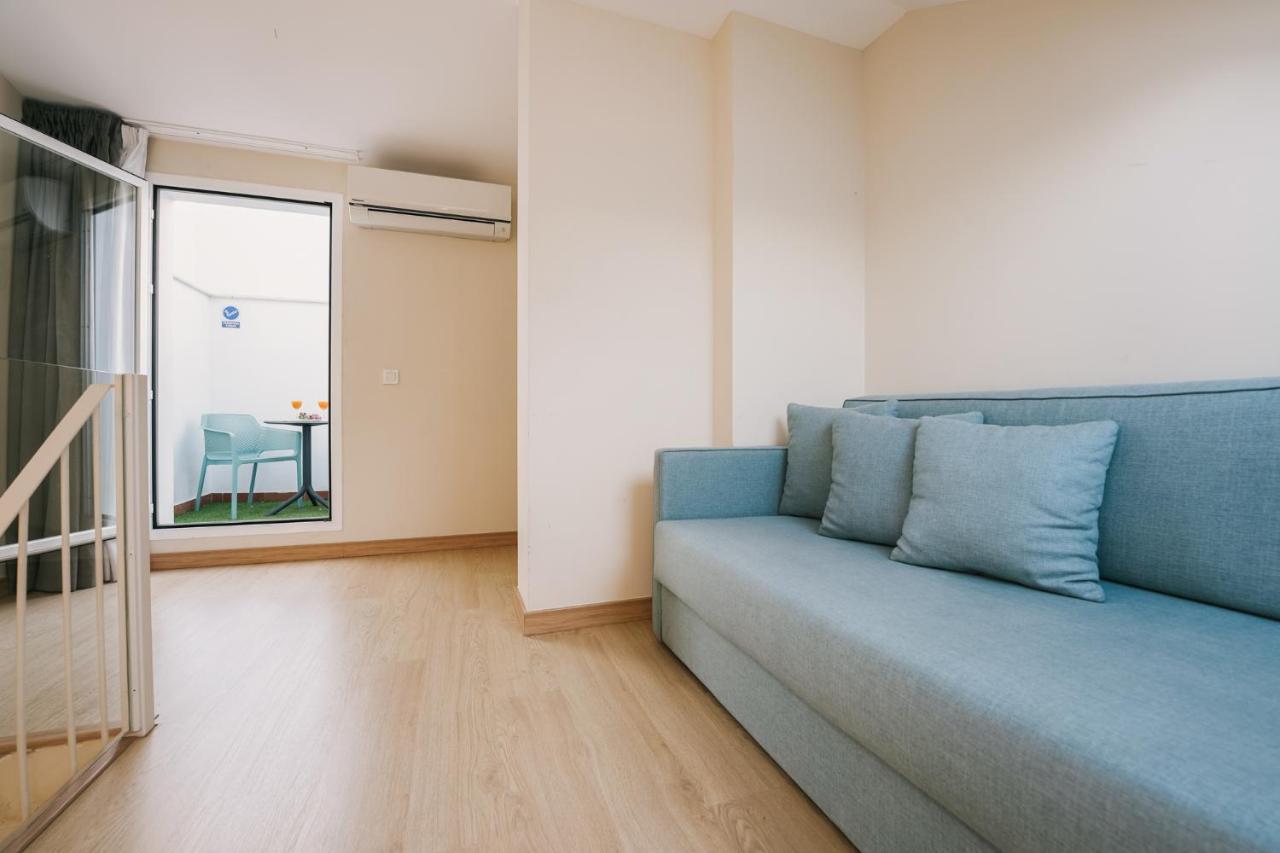 Debambu Atarazanas Aparthotel Málaga Eksteriør bilde