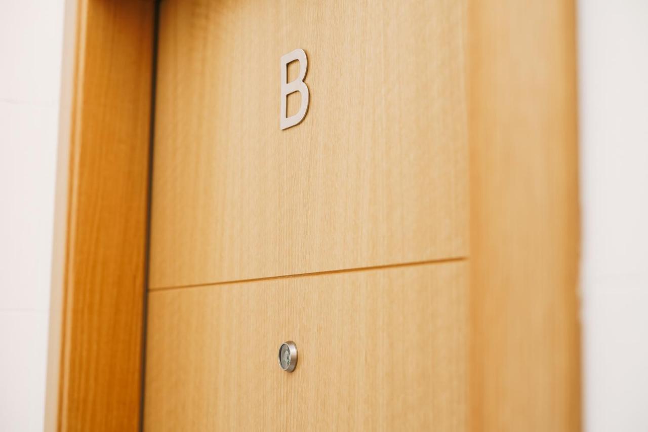 Debambu Atarazanas Aparthotel Málaga Eksteriør bilde